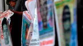 Exmagistrada detenida, acusada de extraviar videos del caso Ayotzinapa