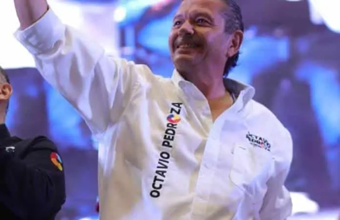 Pedroza Gaitán anuncia su retiro de la política