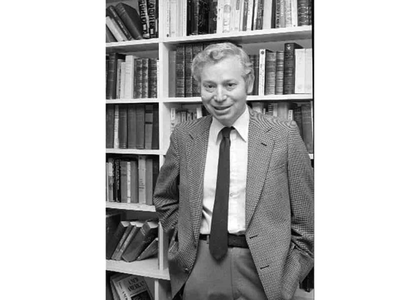 Imagen de archivo del 15 de diciembre de 1979 del profesor Steven Weinberg, de Cambridge, Massachusetts. (AP Foto/archivo)
