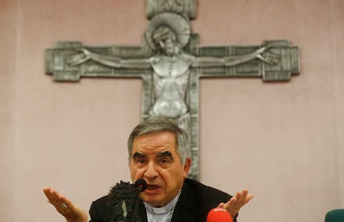 El cardenal Angelo Becciu / Foto: AP