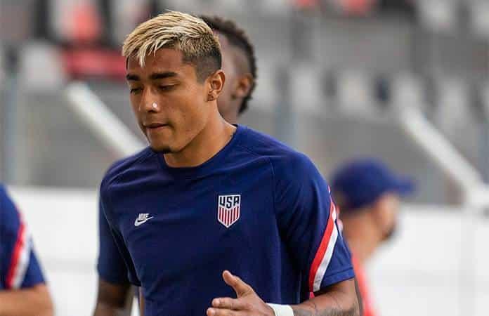 Julián Araujo / Mexsport