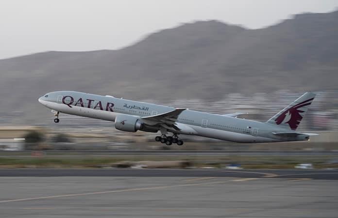 El avión de Qatar Airways con 115 pasajeros a bordo salió de Kabul con destino a Doha / Foto: AP