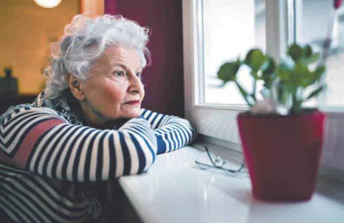 LA SOLEDAD EN LOS ADULTOS MAYORES