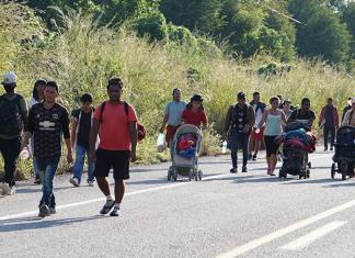 Declaran emergencia por ola de migrantes en Eagle Pass, Texas