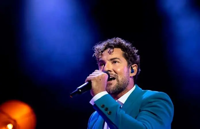 Bisbal vive momentos de angustia por terremoto en Colombia
