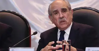 Designa Sheinbaum a nuevo titular de la UIF