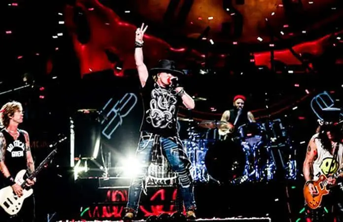 Guns N Roses en concierto este sábado en el Estadio GNP
