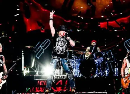 Guns N Roses en concierto este sábado en el Estadio GNP Guns N Roses en concierto este sábado en el Estadio GNP