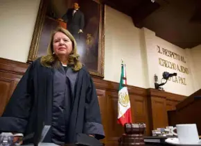 Nuevos ministros de la Corte sí usarán toga: Ortiz