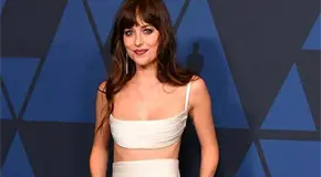Dakota Johnson lidera campa&ntilde;a de Calvin Klein en 2026