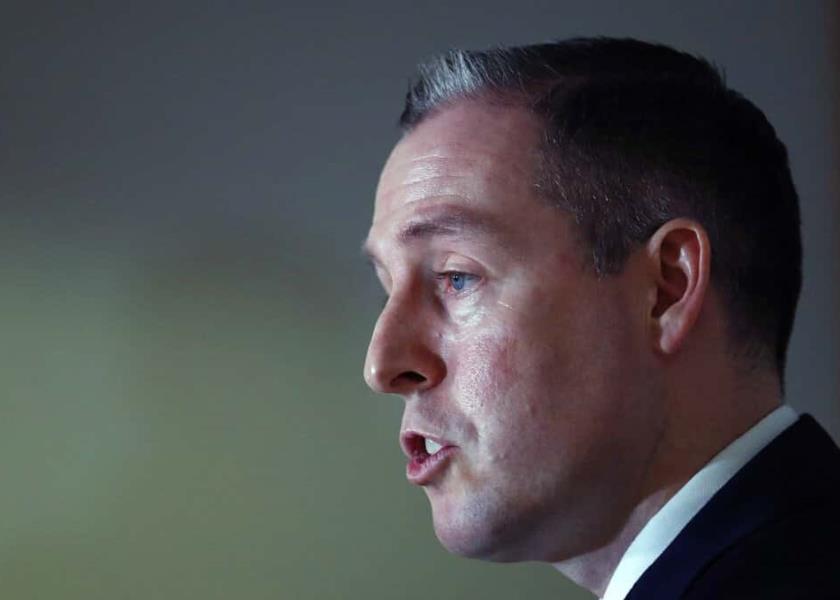 Paul Givan dimitió el viernes como ministro principal norirlandés / Foto: AP