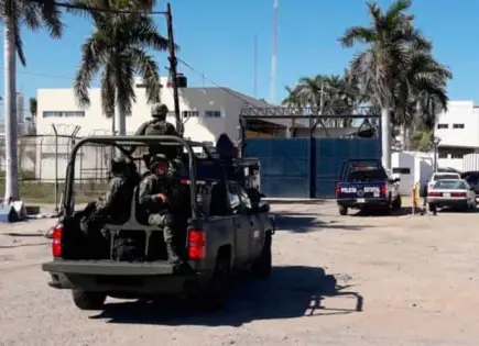 Reporte de enfrentamientos con armas en penal de Culiacán