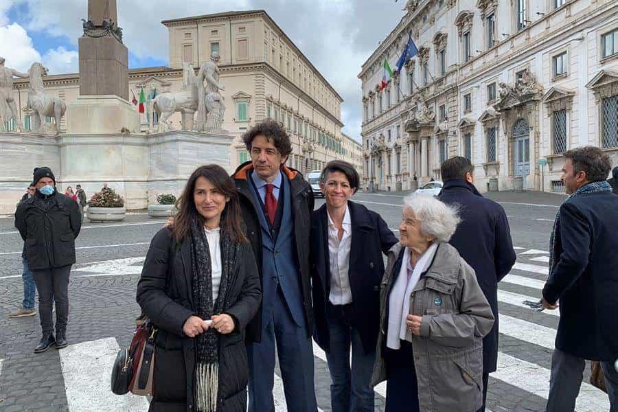 Miembros de la Asociación Luca Coscion lamentaron la decisión del Tribunal / Foto: EFE