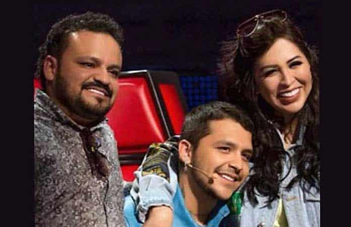 Padres de Nodal recibieron 40 mil dólares por disco que ahora pelean