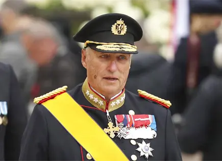 Muere Harald V, el rey noruego que se casó con plebeya Muere Harald V, el rey noruego que se casó con plebeya