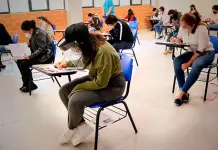 México cae en matemáticas, lectura y ciencia en el último informe PISA México cae en matemáticas, lectura y ciencia en el último informe PISA