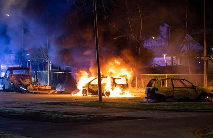La convocatoria a una quema del Corán en Suecia derivó en disturbios / Foto: EFE