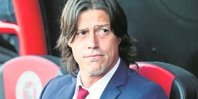 Matías Almeyda fue presentado en el Sevilla