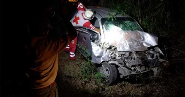 Fallece Conductor Al Chocar Contra Autobús