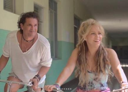 Carlos Vives apoya a Shakira en controversia fiscal española