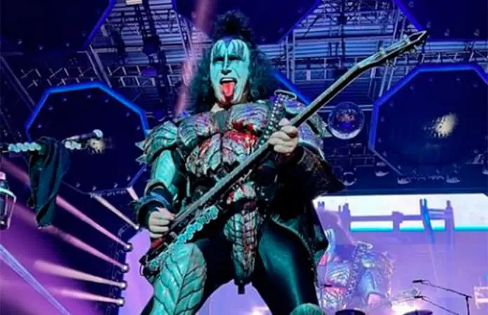 Gene Simmons hospitalizado tras choque en California