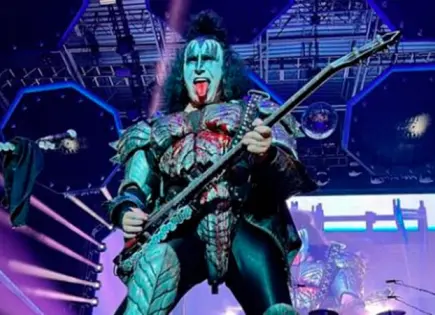 Gene Simmons hospitalizado tras choque en California