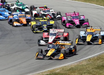 Pato OWard sufre accidente en la última fecha de la IndyCar 2025
