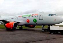 Falla motor de avión de Viva Aerobús, que aterriza a salvo