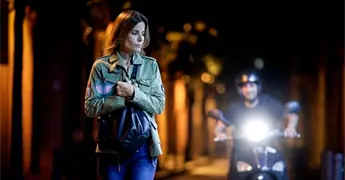 Capitalinas se sienten m&aacute;s inseguras en las noches