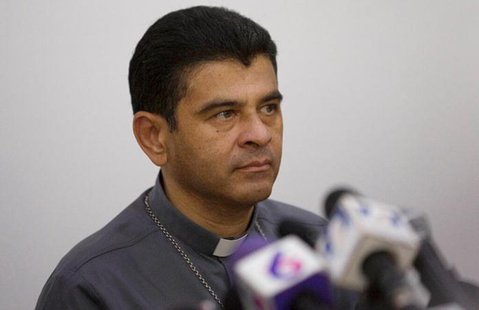 El obispo Rolando Álvarez, uno de los presos políticos / Foto: AP