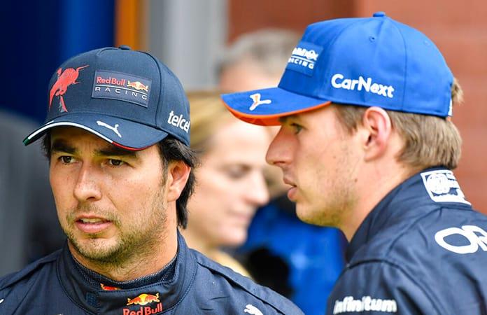 Sergio Pérez y Max Verstappen / Foto: AP