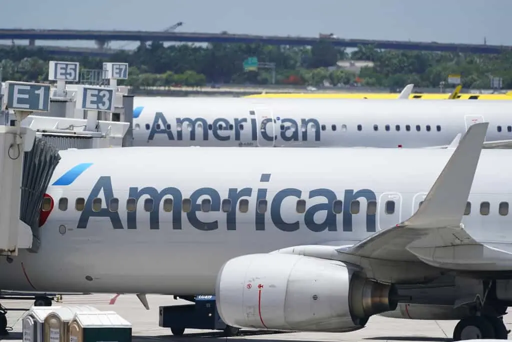 American Airlines inaugura ruta Ciudad de México-Chicago