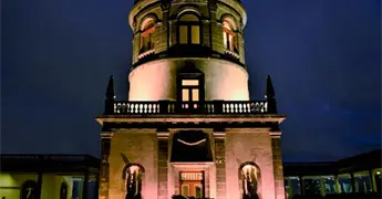 INAH confirma cena gala en Castillo de Chapultepec