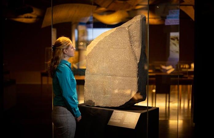 La piedra Rosetta en el Museo Británico / Foto: EFE