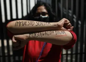 Activistas critican desdén a iniciativas sobre salud sexual