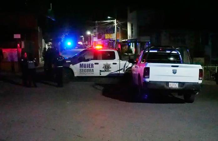 Asesinan a policía y su hijo
