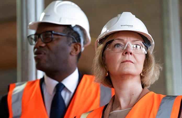 Kwasi Kwarteng solo duró 38 días como ministro de Economía del gobierno de Liz Truss / Foto: AP