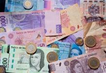 El dólar inicia septiembre en 17.02 pesos al mayoreo