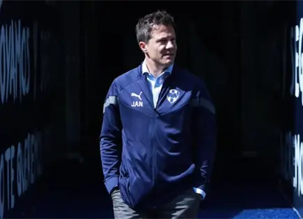 Monterrey confirma salida de Tato Noriega