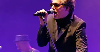 Andr&eacute;s Calamaro anuncia gira por M&eacute;xico en noviembre