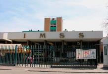 Indigna caso de mujer que dio a luz en baños del IMSS de Zapata