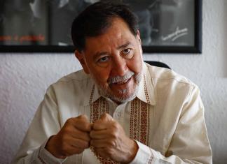 Noroña cuestiona a Xóchitl Gálvez por no dejar su cargo en el Senado