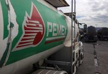 Toma de instalaciones de Pemex y desabasto de combustible en Oaxaca