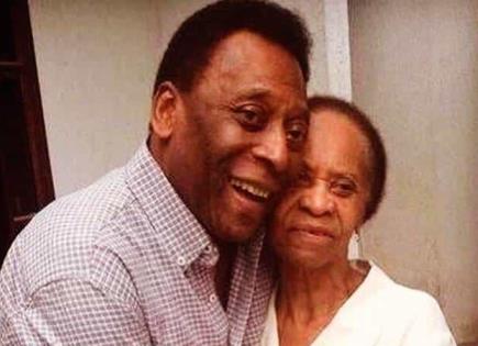 Fallece la madre de Pelé a los 101 años