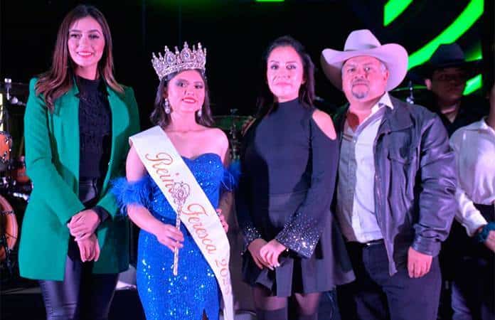 Julieta es reina electa de la Feria de San Ciro de Acosta