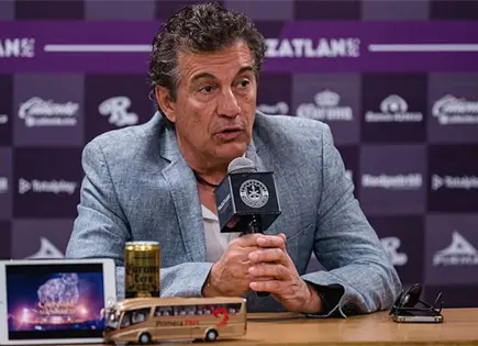 Celebra Romano final de su tratamiento contra el cáncer Celebra Romano final de su tratamiento contra el cáncer