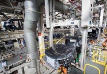 China se convierte en el mayor exportador mundial de coches tras superar a Japón