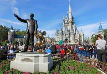 Florida impugna acuerdos legales de autogobierno de Disney por ser falsos
