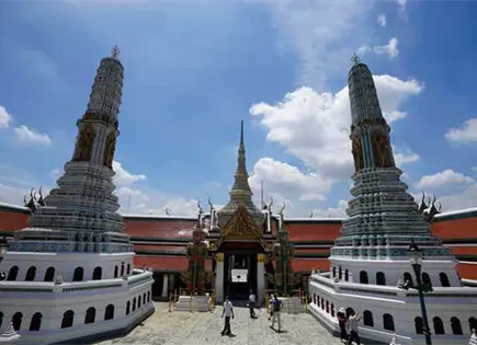 Tailandia endurece visados para extranjeros y limita entrada libre