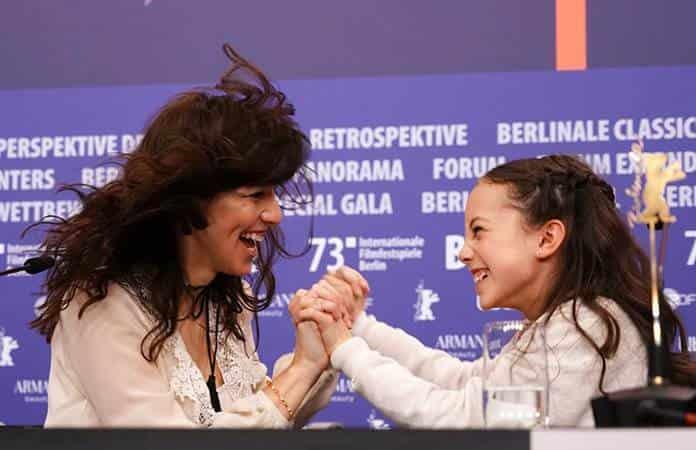 La directora Lila Avilés con la actriz Naíma Sentíes / Foto: EFE